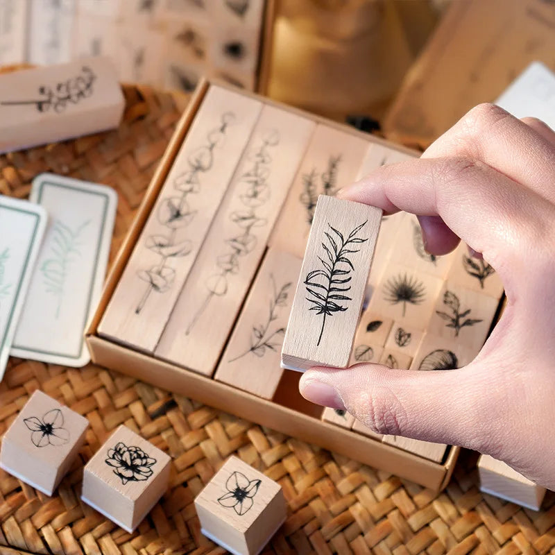 Natural Leaf & Flower Wooden Stamps 30 Piece Set